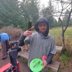 Meet your Posher, Posh